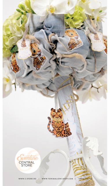 Lumanare de botez cu flori naturale si jucarie tigru, 65x4 cm, Little tiger 10